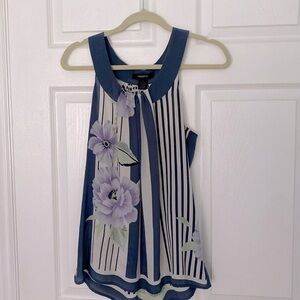 Silk top Women’s size small fits medium